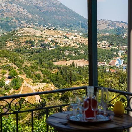 Alonia Apartment Himara Kültér fotó