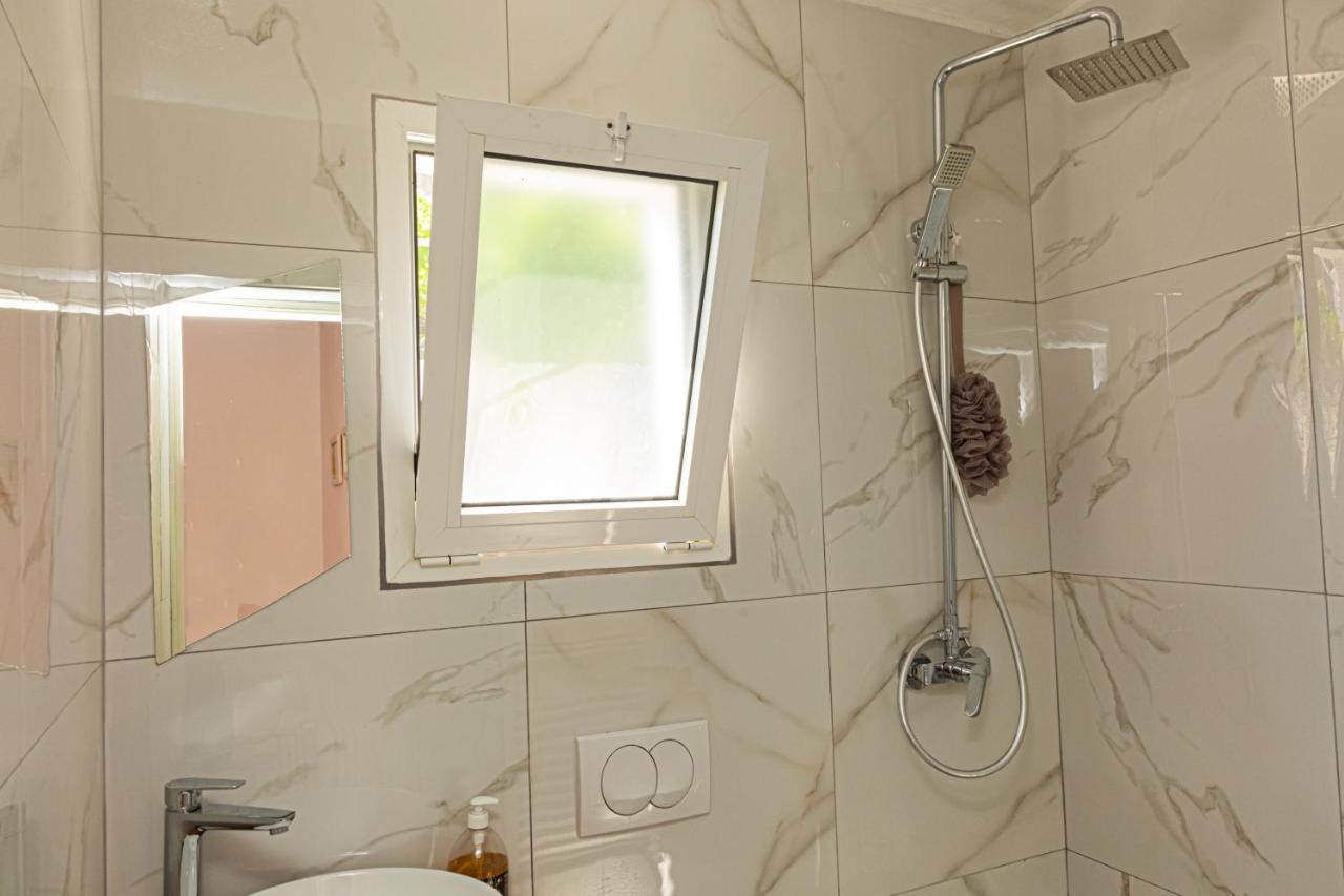 Alonia Apartment Himara Kültér fotó