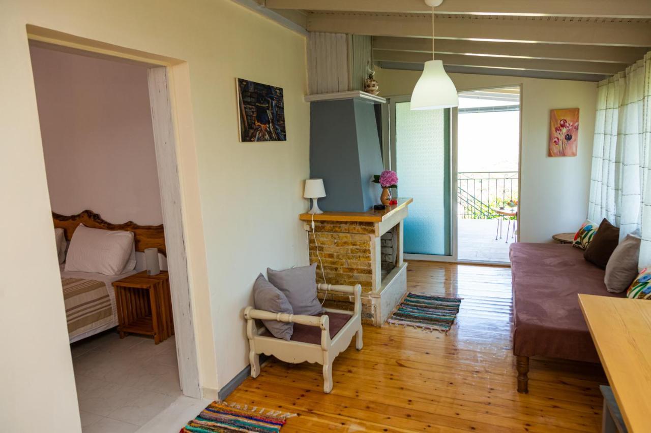 Alonia Apartment Himara Kültér fotó